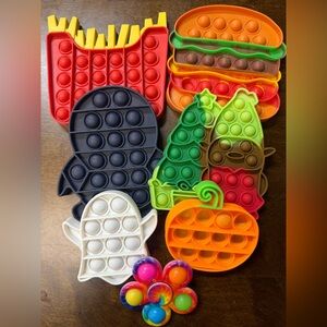 Colorful Pop It Fidget Toy Set. 7 pieces